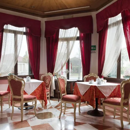 スタッキー 4* モリアーノ・ヴェーネト