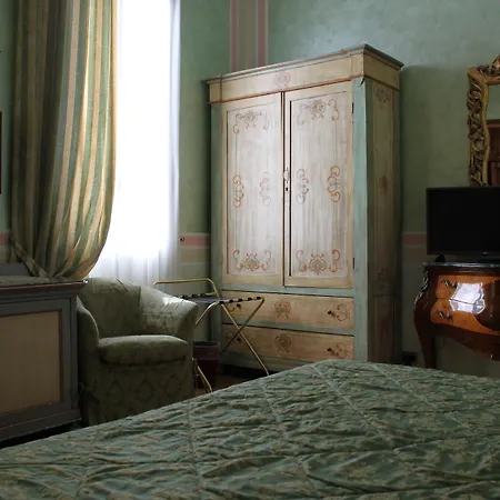Stucky Otel 4*