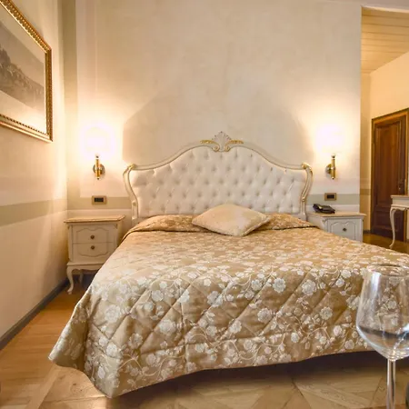 Stucky Otel 4*