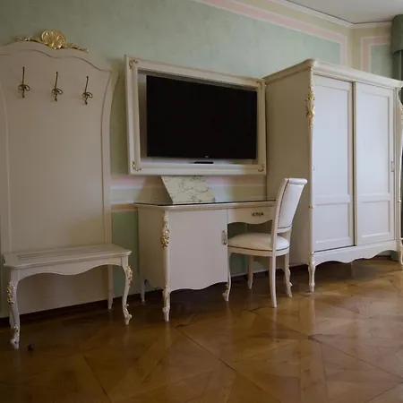 Stucky Hotel 4*