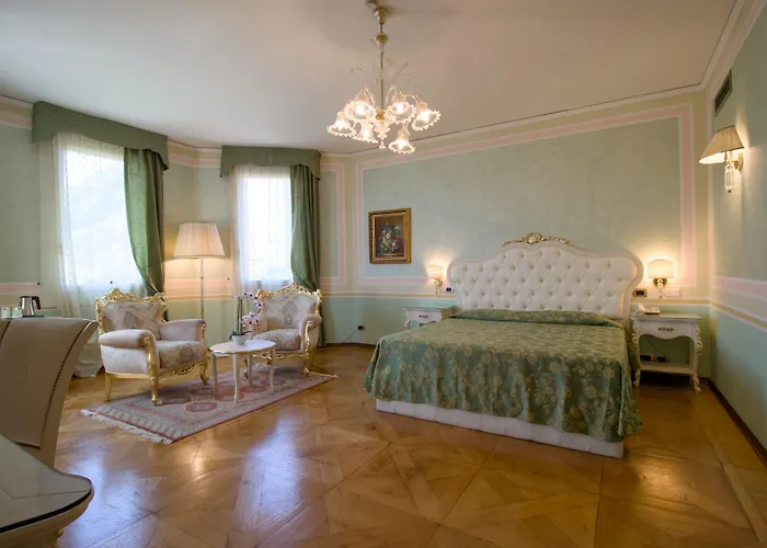 Hotell Stucky 4*